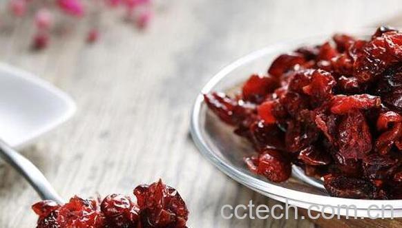 蔓越莓干的功效与作用 吃蔓越莓干的好处-0