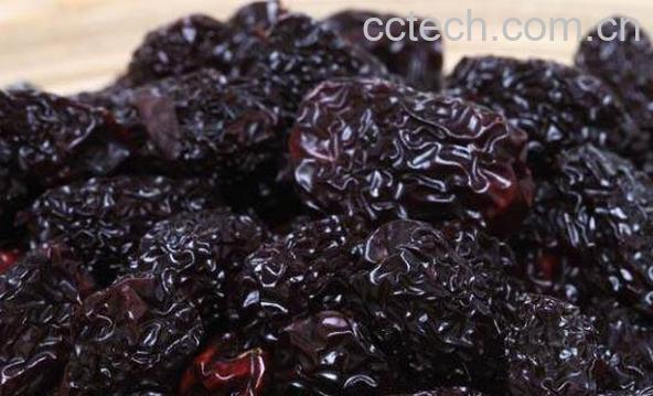 乌枣和黑枣的区别 乌枣的营养价值-0