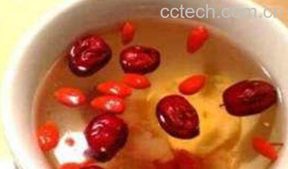 红枣枸杞泡水怎么泡 红枣枸杞泡水喝的做法-0