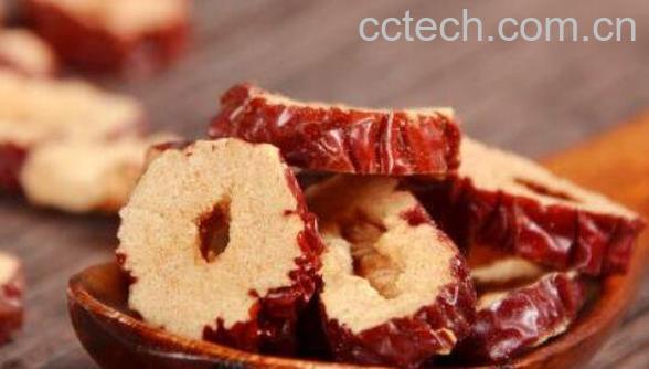 什么是干红枣 干吃红枣的功效与作用-1