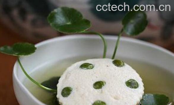  莲蓬煲汤有什么作用-0