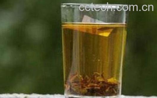 黄芩茶泡水喝有什么功效与作用-1