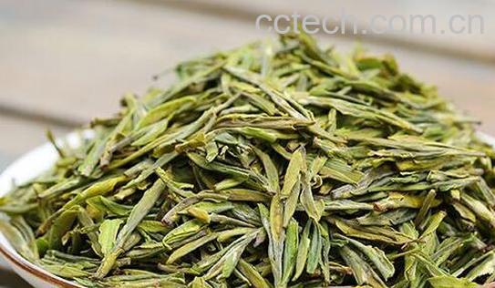 用绿茶补水有什么功效 喝绿茶的好处-1