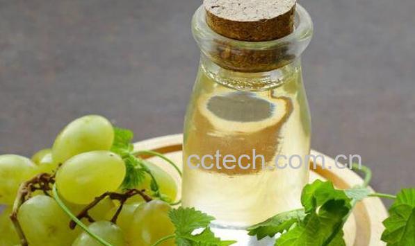 葡萄籽油的功效与作用 葡萄籽油的食用方法-1