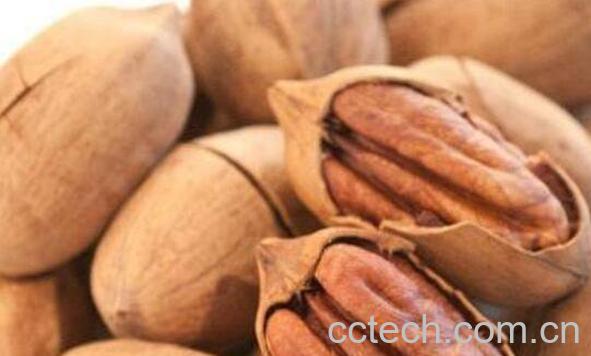 碧根果怎么剥壳 碧根果剥壳窍门图解-1