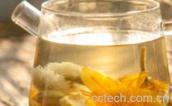 菊花雪梨茶怎么做 菊花雪梨茶的做法窍门-0