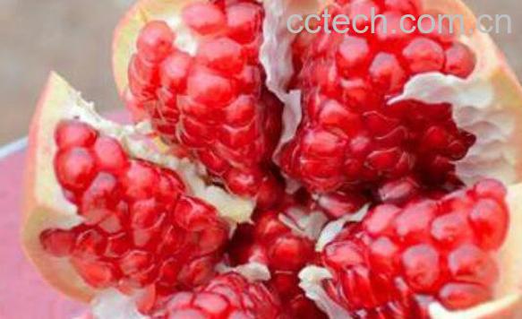 石榴皮煮水的6个功效-1