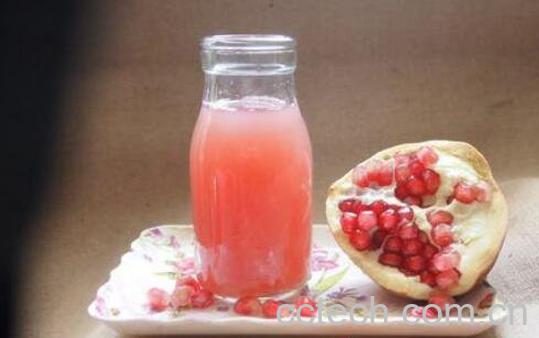 石榴汁怎么洗掉 石榴汁弄手上怎么洗掉-0