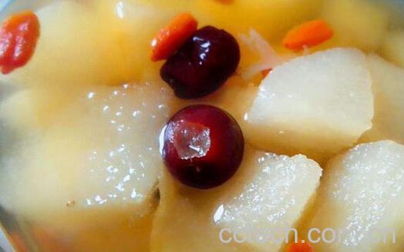 冰糖雪梨的功效与作用及做法-1