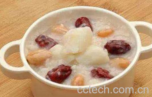 新鲜莲子怎么吃比较好 新鲜莲子的吃法技巧-1