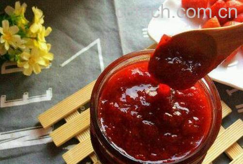 草莓酱怎么吃 草莓酱的吃法大全-0