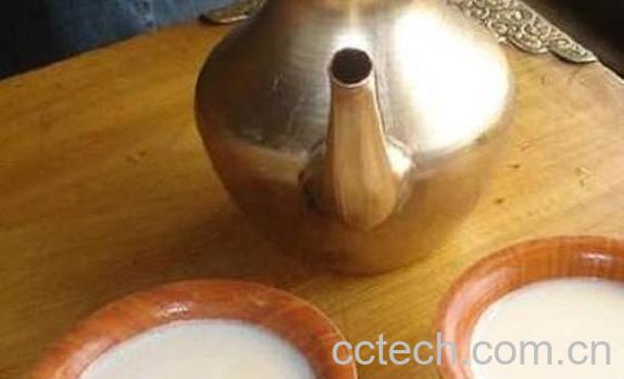 酥油茶好喝吗 酥油茶的正确食用方法-0