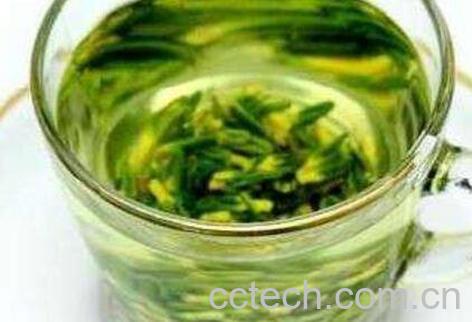 莲子心泡水喝的功效与作用-1