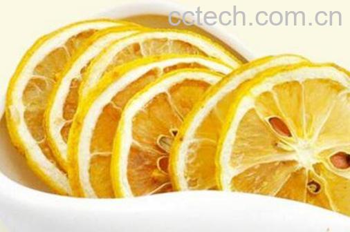 柠檬片泡水的功效 柠檬片怎么泡水好-0