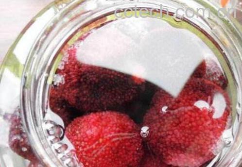 白酒泡杨梅有什么功效-0