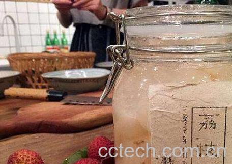 荔枝酒的功效与作用及制作方法-0