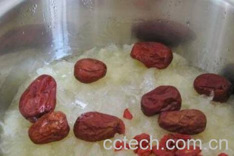 冰糖蒸枣的功效与作用-1