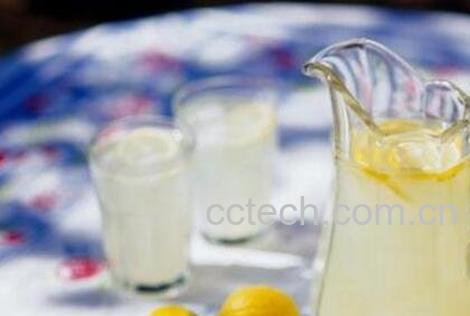柠檬水的功效与副作用-0