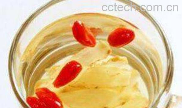 人参泡茶喝有什么好处 喝人参茶有什么禁忌-0