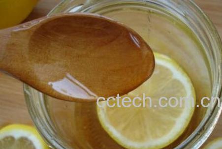 怎样用鲜柠檬泡水喝-1