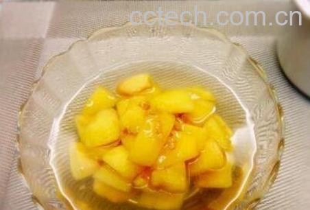 冰糖蒸枇杷的功效与作用-0