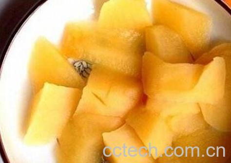  2岁宝宝吃蒸苹果的功效-0