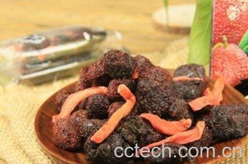 紫苏杨梅干的制作方法-1