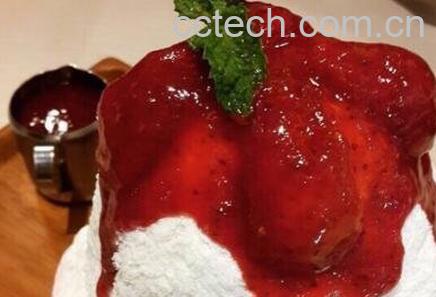 草莓酱怎么吃 草莓酱在家搭配什么吃-0