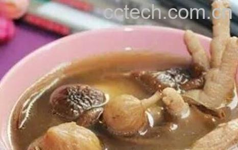 无花果煲鸡汤的功效与作用-0