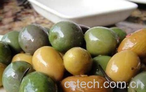 橄榄是怎样腌制的-0