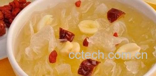 枇杷百合雪耳羹功效和做法-1