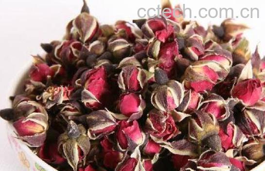 金边玫瑰泡水喝的功效-1