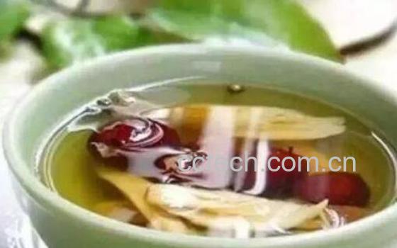 黄芩茶如何做 哪些人不能喝黄芩茶-0