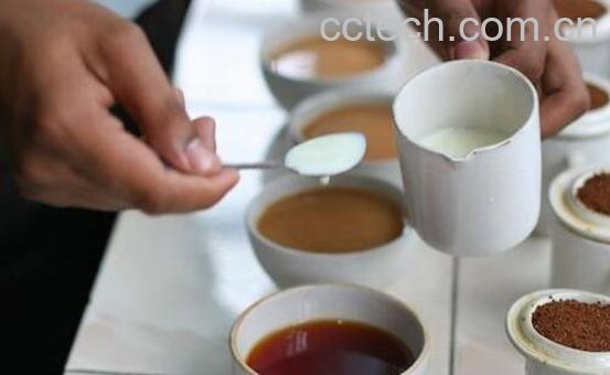 伯爵茶怎么配牛奶 伯爵茶放牛奶方法技巧及好处-1