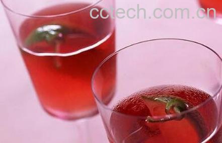 草莓酒的功效与作用-0