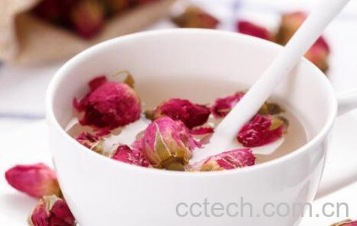 玫瑰花茶的功效与作用 喝玫瑰花茶的好处-0