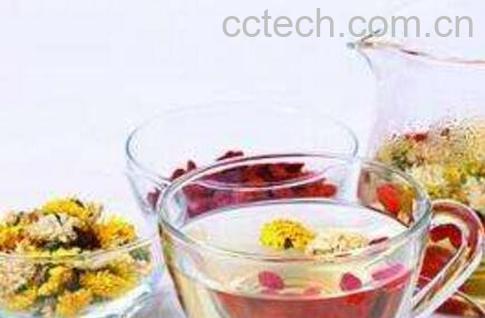 菊花和枸杞泡茶的功效-0