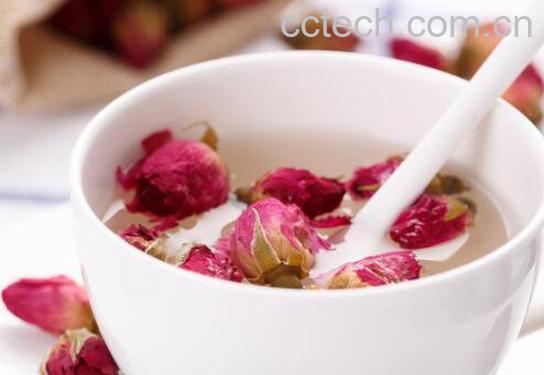 玫瑰花茶的功效与作用 玫瑰花茶的泡法-1