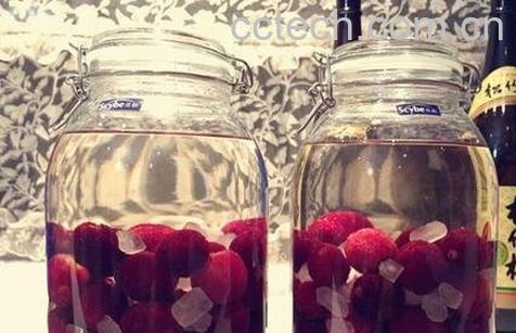 杨梅酒的功效与作用 杨梅酒的药用价值-1