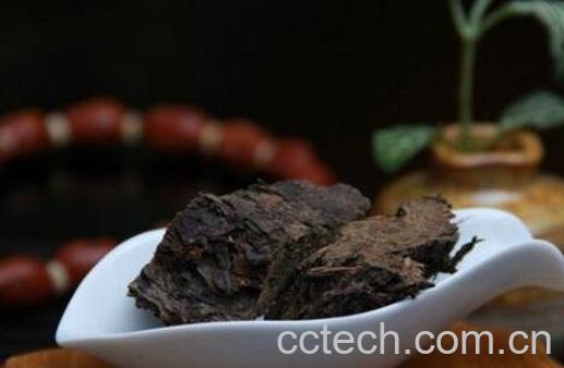 喝黑茶的功效与作用-0