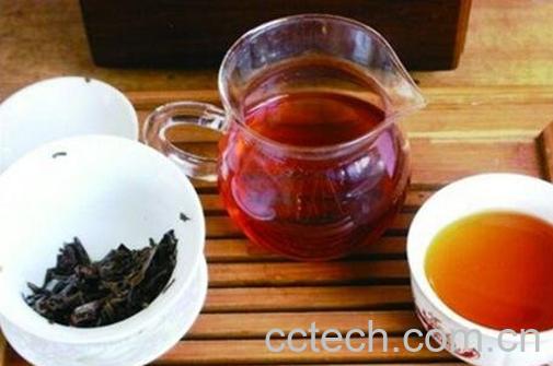 喝红茶的好处有哪些 喝红茶的注意事项-0
