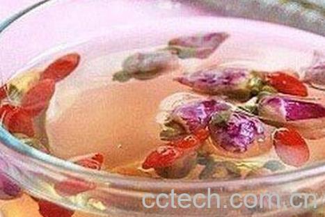  女人喝玫瑰花茶的功效与作用-1