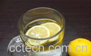 果蔬百科柠檬蜂蜜水什么时候喝最好-0