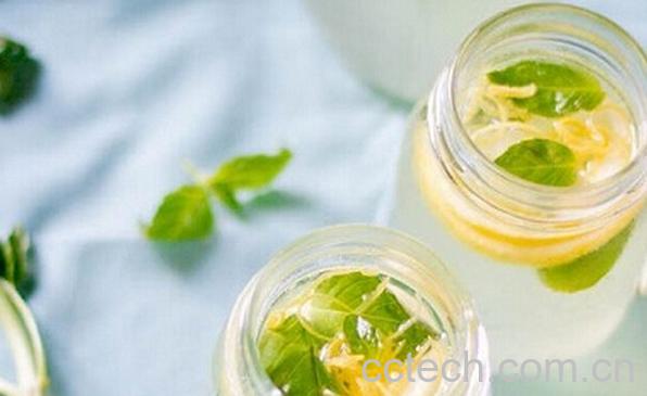 果蔬百科每天喝柠檬水好吗-0