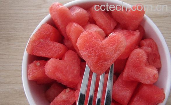 果蔬百科夏季养生水果有哪些-0