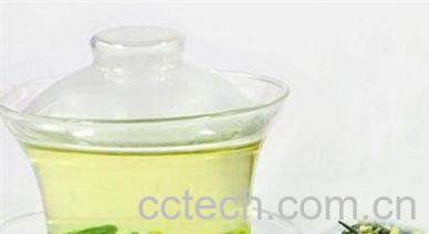 果蔬百科莲子心泡水喝的功效有哪些？-0