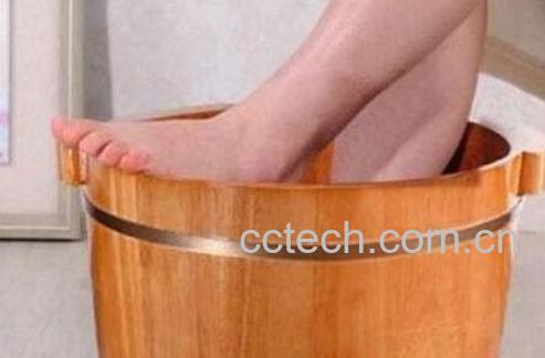 蒲公英泡脚的好处 蒲公英泡脚的坏处-0