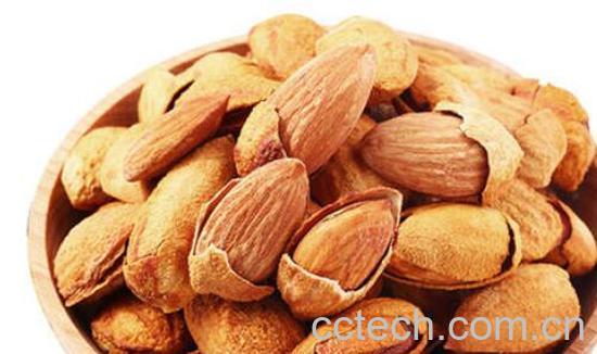巴旦木和杏仁的区别 吃巴旦木的好处-0