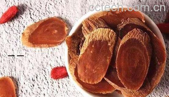 蜜浸红参的制作方法 吃蜜浸红参的好处-1