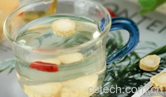 人参泡水可以天天喝吗 人参泡水的功效与副作用-1